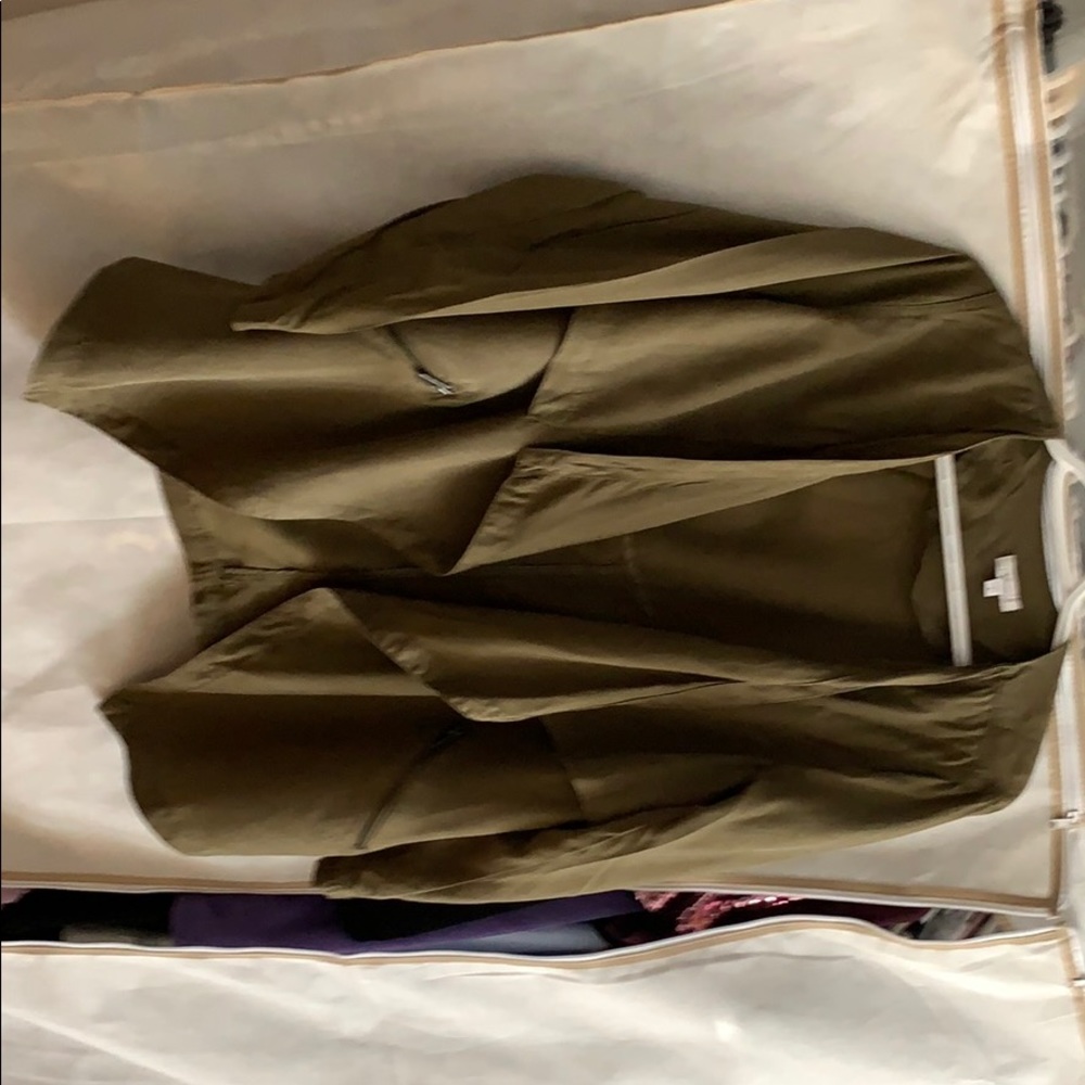 Kaki vest